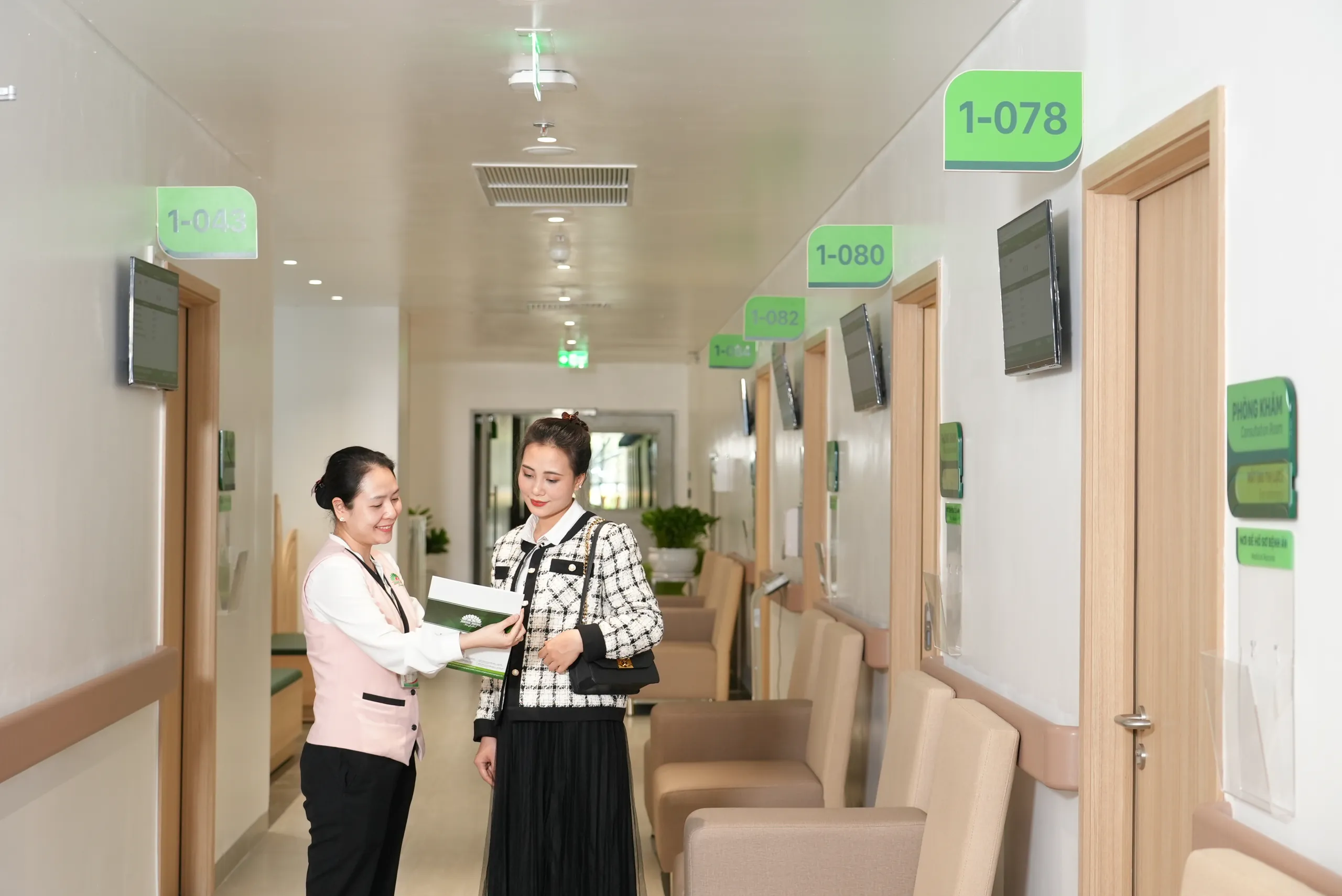 Hong Ngoc Phuc Truong Minh General Hospital - Interior — interior view 15