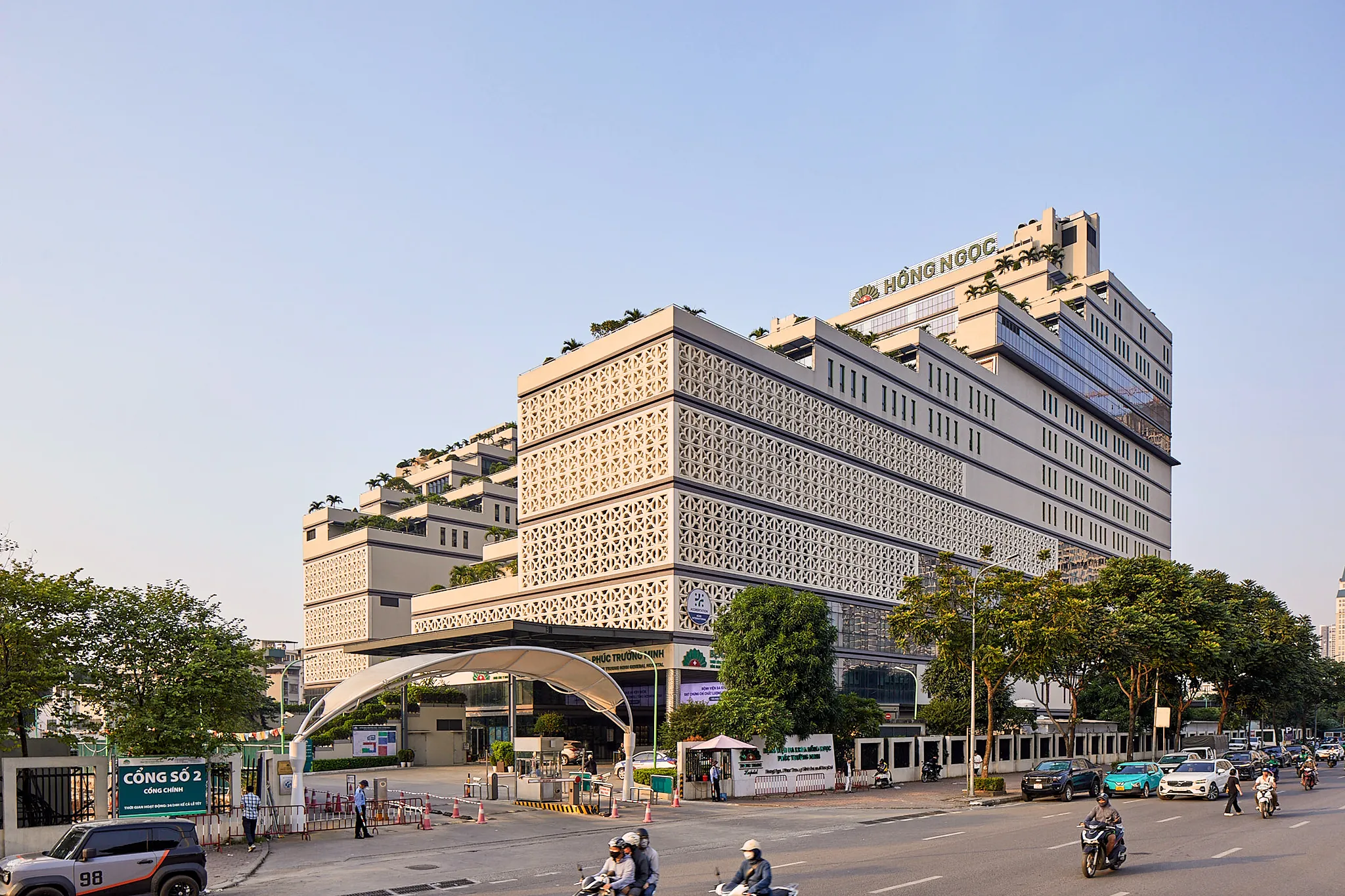 Hong Ngoc Phuc Truong Minh General Hospital - Interior — architectural view Oveview_27450.jpg